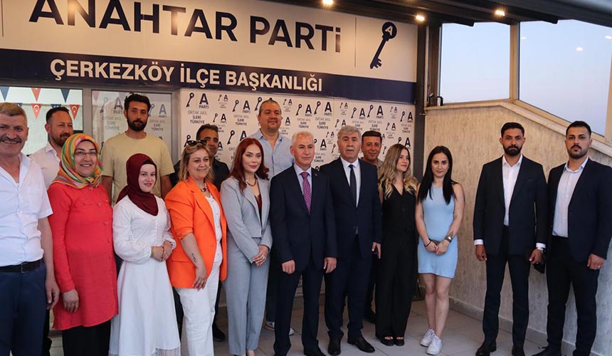 Anahtar Parti Kadın Kolları2