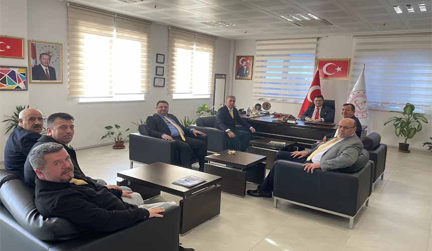 Arat Kapaklı Mem Ziyaret