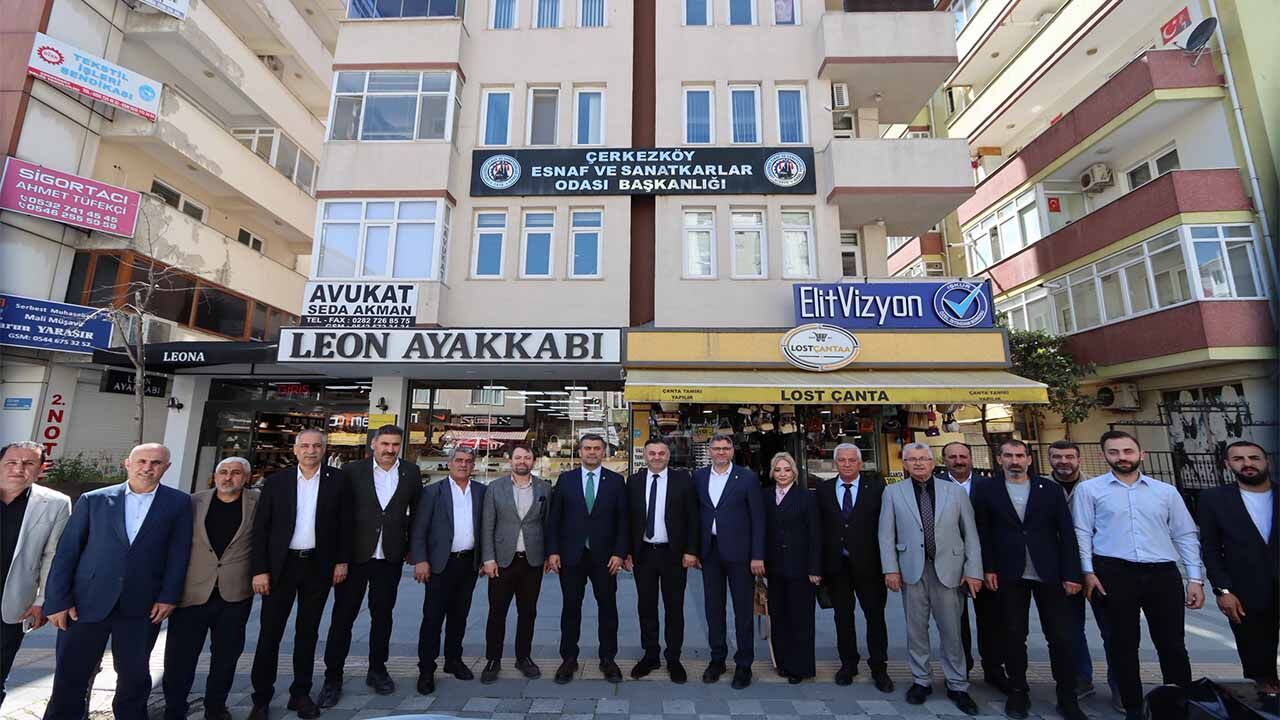 Ak Parti Oda Ziyareti1