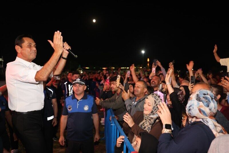 1788089282 Hasan Yılmaz Konseri (6)