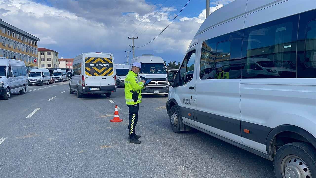Öğrenci servisleri denetlendi