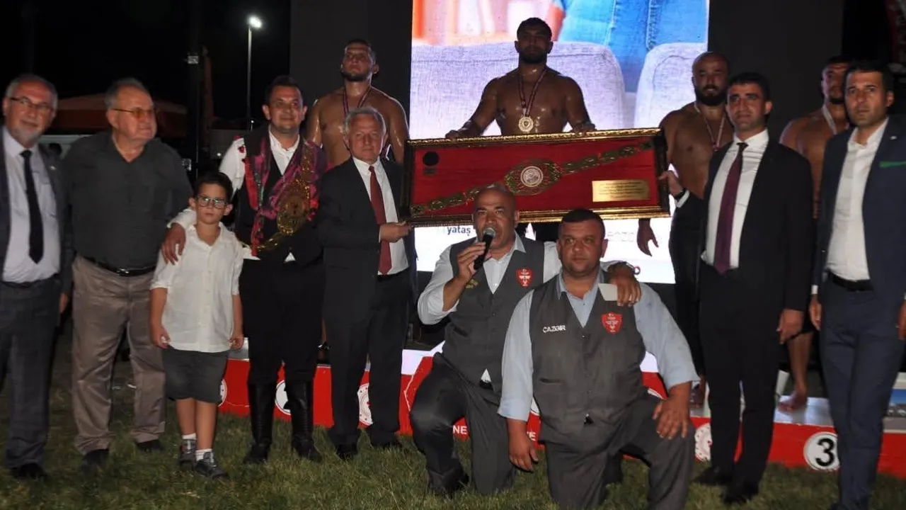 Kel Aliço yağlı güreşlerinde başpehlivan belli oldu