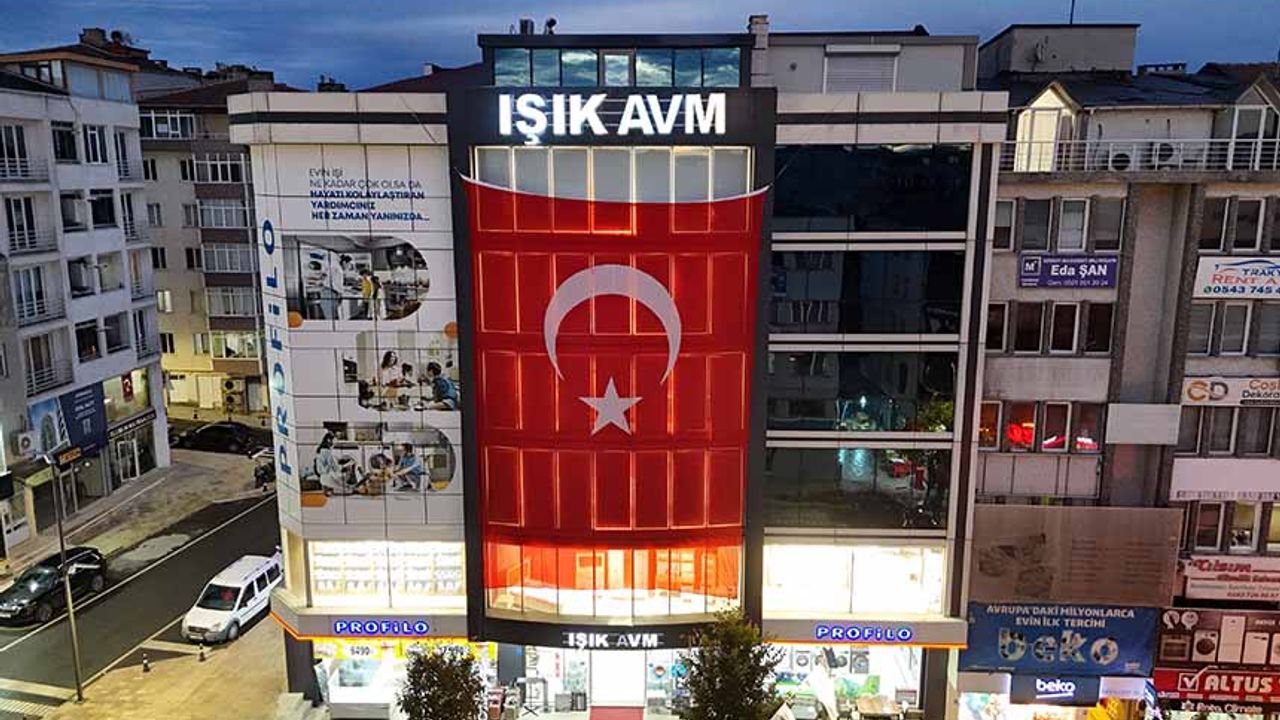 IŞIK AVM’den Cumhuriyet Bayramına anlamlı kutlama