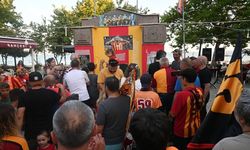 Tekirdağ'da Taraftar Çeşmesi, Galatasaray'ın renklerine boyandı