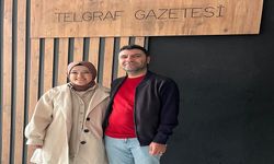 Genç gazeteci çift hayallerindeki gazetelerini kurdu