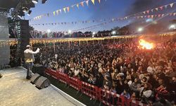 Akay: Tarihi vazgeçenler değil, direnenler değiştirdi