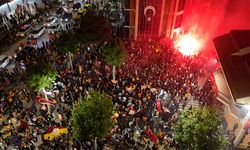 Çerkezköy sarı-kırmızıya büründü