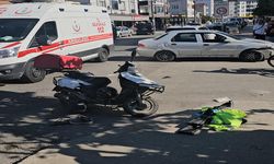 Motosikletteki 2 kişi yaralandı