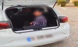 Düğün konvoyu aracından göçmen çıktı