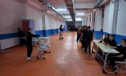 Yusuf Şenel Ortaokulu’nda seçim heyecanı