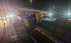 Alkollü sürücü kaza yaptı