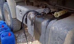Tırdan mazot çalındı