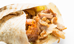 9 öğrenci zehirlenme şüphesiyle hastaneye kaldırıldı