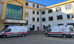 Öğrenciler zehirlenme şüphesiyle hastaneye kaldırıldı