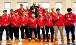 Tüm madalyaları topladılar