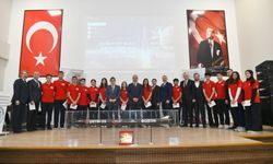 TEKNOFEST gururu Fen Lisesi öğrencileri