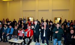 Samsunsporlular salonu stadyuma çevirdi