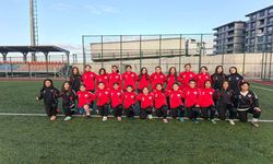 Çerkezköy 1911 U15 Kızlar Ligi’nde sahaya çıkıyor