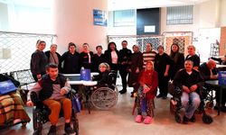 Yaşlılara bayram ziyareti