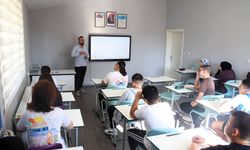 Çerkezköy’de öğrencilere ücretsiz yemek, servis ve kaynak kitap