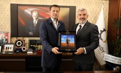 Başkan Akay'dan Çetin'e "Hayırlı olsun" ziyareti