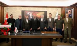 MHP'den Çetin'e "Hayırlı olsun" ziyareti