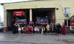 Minikler İtfaiyecilik Haftasında hem eğlendi hem öğrendi