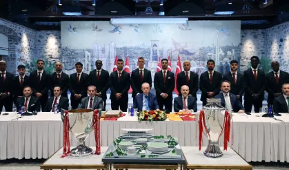 Cumhurbaşkanı Erdoğan, şampiyon Galatasaray’ı ağırladı