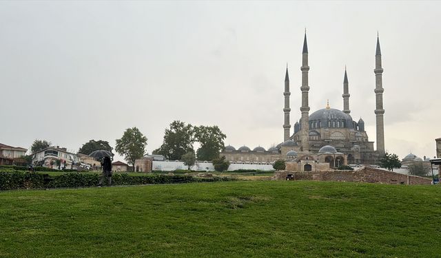 Edirne'de sağanak etkili oldu