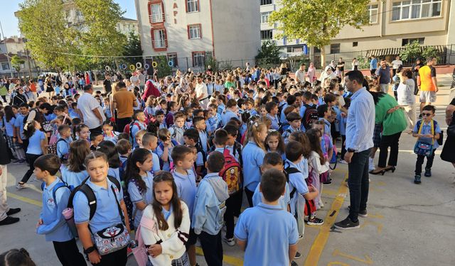 Çerkezköy’de 48 bin 500 öğrenci ders başı yaptı