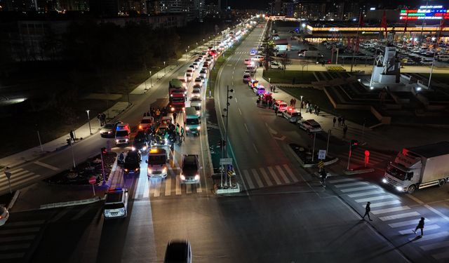 Trafiği tehlikeye düşüren konvoya ceza yağdı