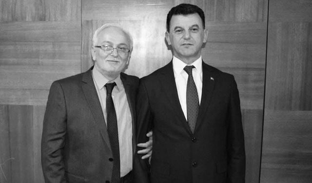 Mustafa Sandıkçı hayatını kaybetti