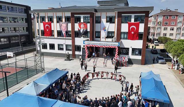 TOBB Ortaokulu’nun açılışı yapıldı