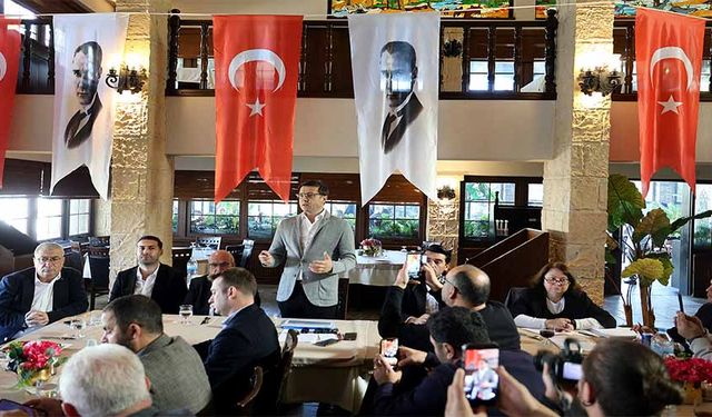 Akay’dan TBB bürokratlarına: İstişare etmekten korkmayın