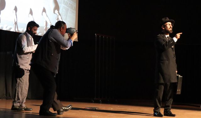 “Bir Duruşun Hikayesi: Malcolm X” Çerkezköy’de Sahnelendi