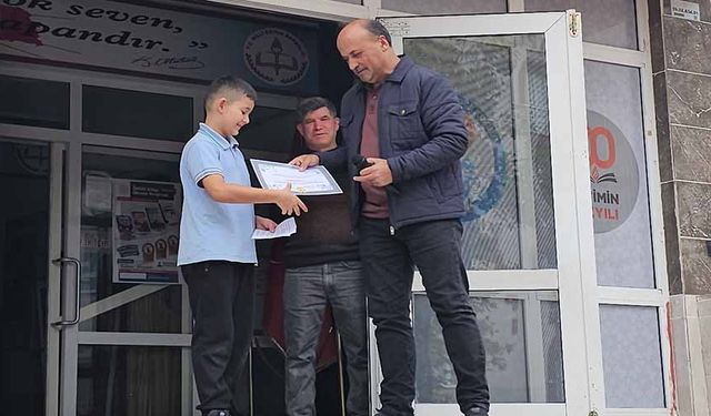 Okulun Küçük Başkanı Sözünü Tuttu!