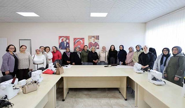 Mahalle Evleri’nde kurslar başladı