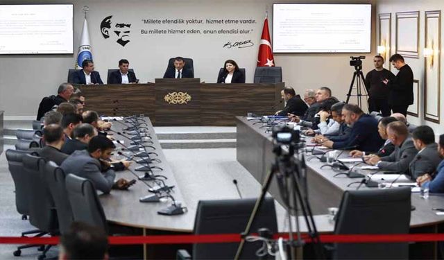 Meclisin ilk oturumu yapıldı