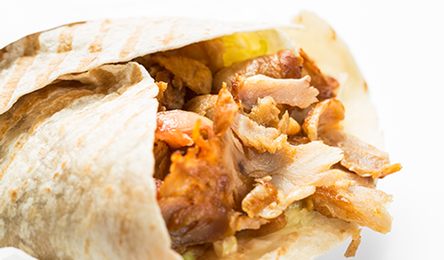 9 öğrenci zehirlenme şüphesiyle hastaneye kaldırıldı