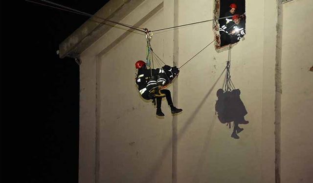 Gerçeğini aratmayan arama kurtarma tatbikatı