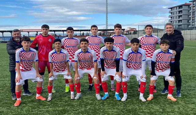 Fevzipaşa Spor U15 Takımı Şampiyonluğunu İlan Etti!