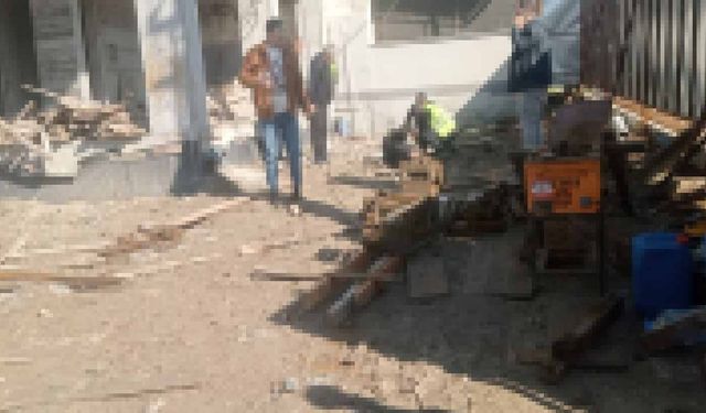 Elektrik akımına kapılan işçi yaralandı