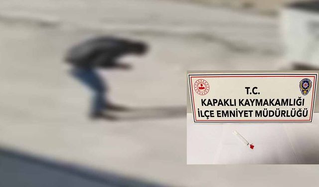 Hizmetli narkotik madde ile yakalandı