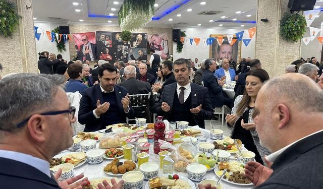 AK Parti'den "Vefa" iftarı