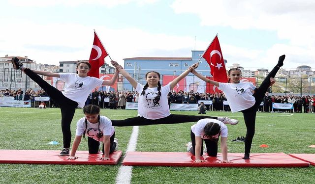 23 Nisan coşkuyla kutlandı