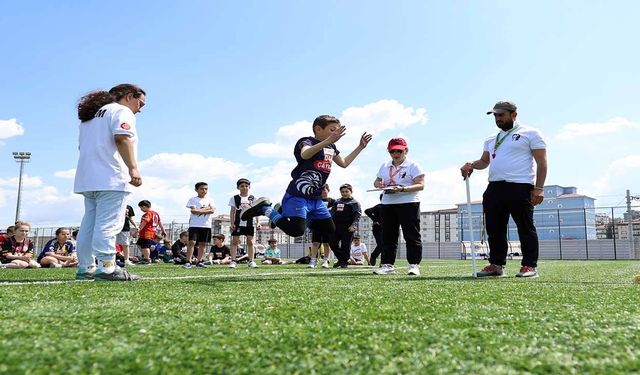 Atletizm yarışmaları büyük bir heyecana sahne oldu