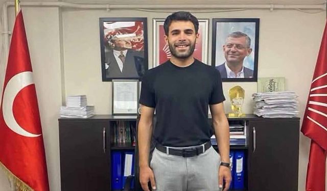 Gençlik Kolları Başkanı Berkay Kaçmaz İstifa Etti
