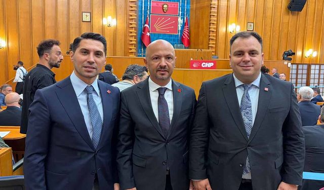 Özel'in grup toplantısına katıldılar