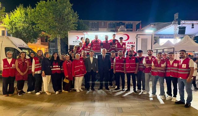 Kızılay'dan 15 Temmuz'da birlik ve dayanışma örneği