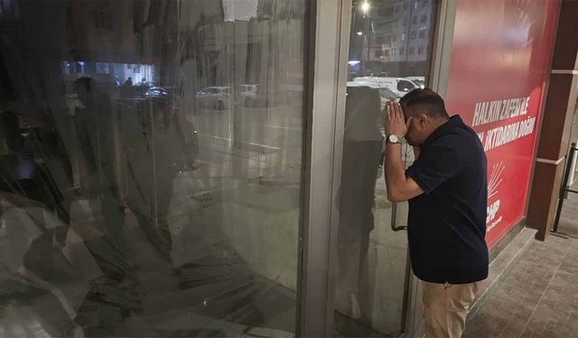 Atanan yeni ilçe başkanına büyük şok